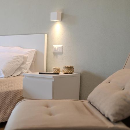 Corso Garibaldi 21 Apartment & Rooms Vasto Luaran gambar
